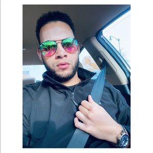 Meet your Posher, Francisco